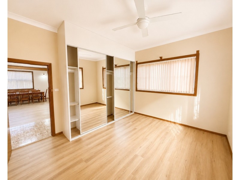 20 Heaslip Street, Coniston NSW 2500