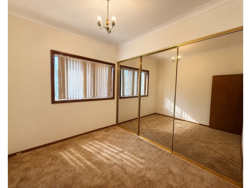 20 Heaslip Street, Coniston NSW 2500