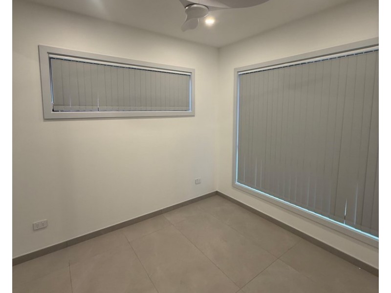 406a Northcliffe Drive, Berkeley NSW 2506