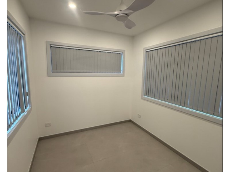 406a Northcliffe Drive, Berkeley NSW 2506