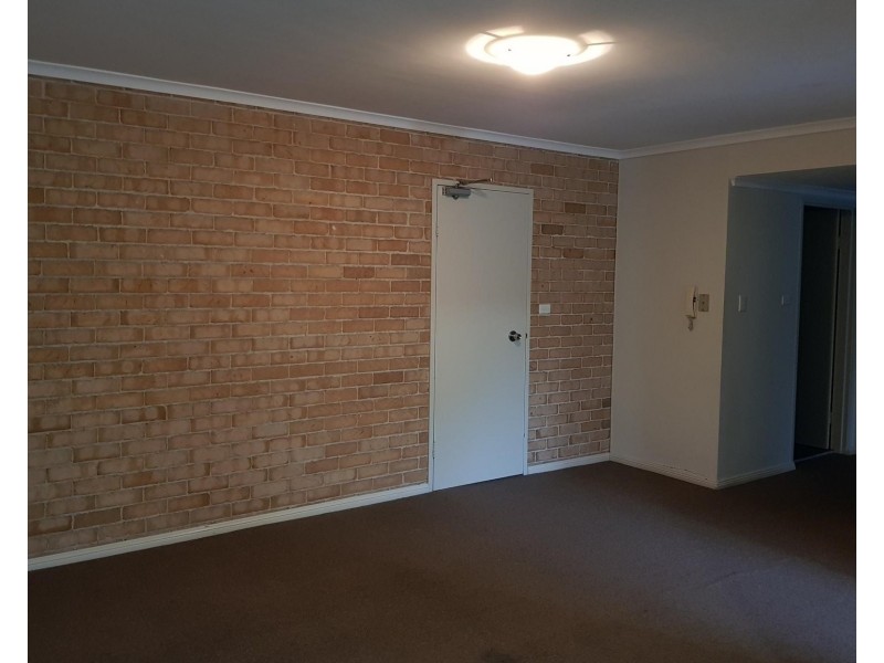 4/12 Denison Street, Wollongong NSW 2500