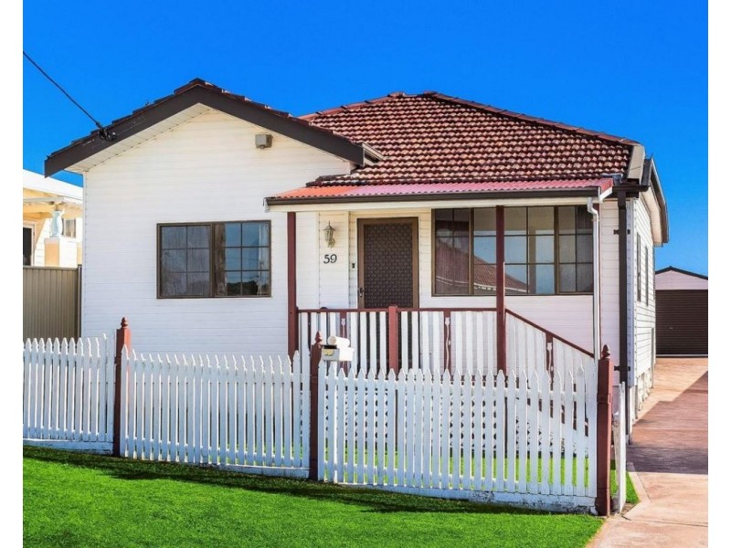 59 Third Avenue, Port Kembla NSW 2505