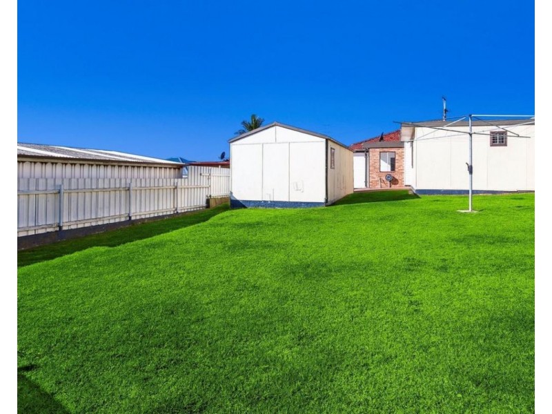 59 Third Avenue, Port Kembla NSW 2505