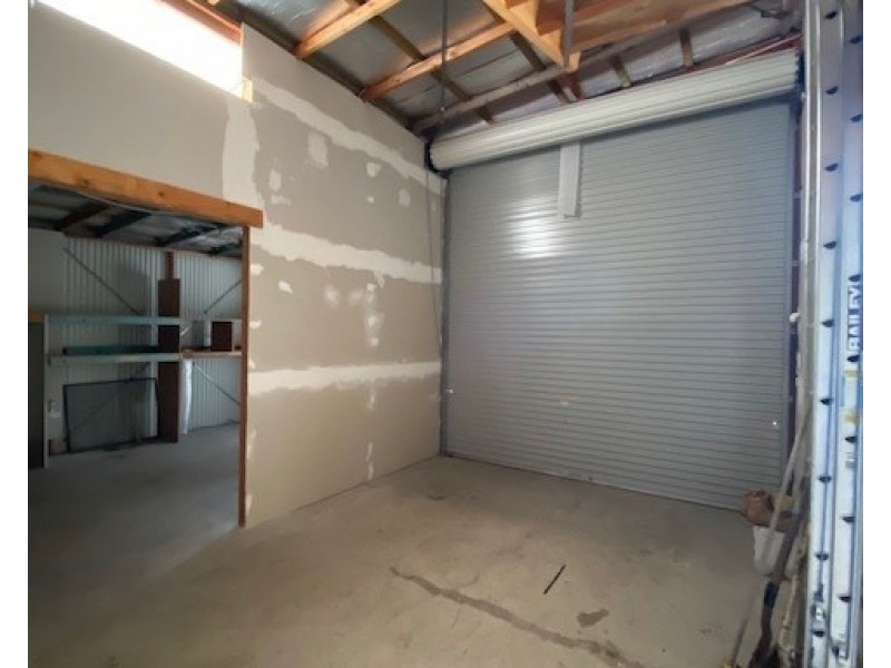 2/15 Finlayson Street, Wollongong NSW 2500