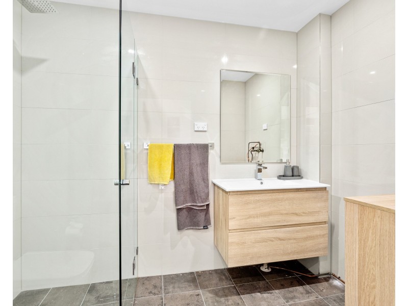 3A/210-222 Cowper Street, Warrawong NSW 2502