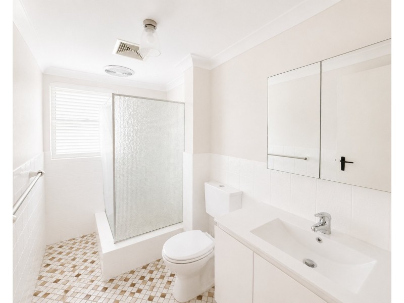 26b Korrongulla Crescent, Primbee NSW 2502