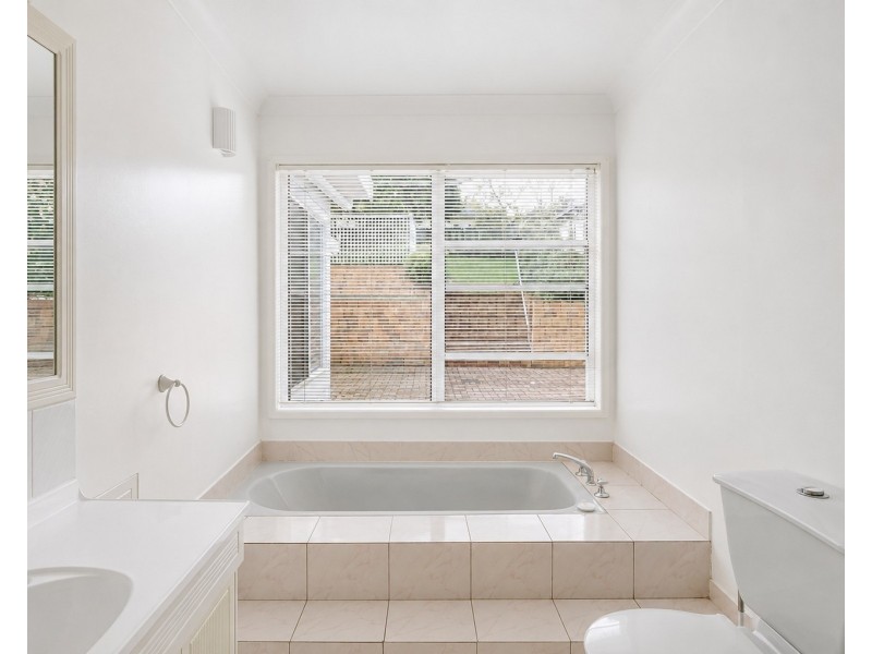 3 Bukari Street, West Wollongong NSW 2500