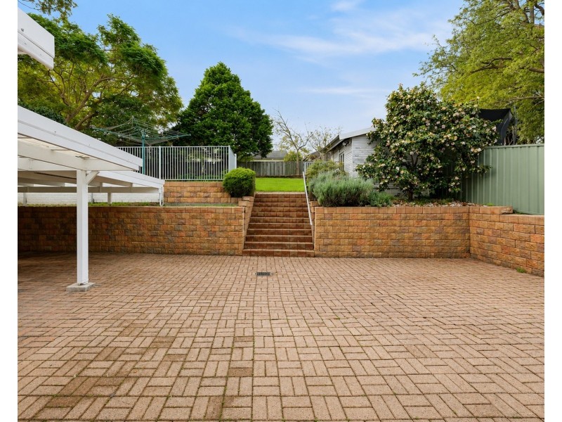 3 Bukari Street, West Wollongong NSW 2500