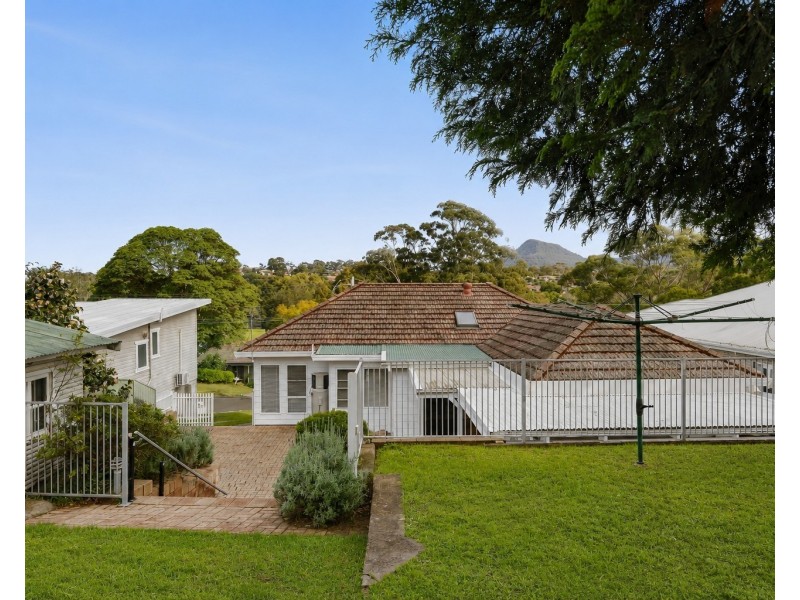 3 Bukari Street, West Wollongong NSW 2500