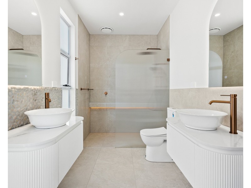 66b Gladstone Avenue, Wollongong NSW 2500