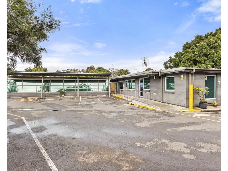 9 Old Springhill Road, Coniston NSW 2500
