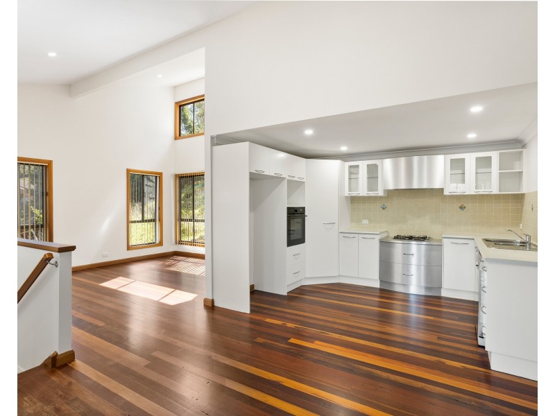 57 River Oak Road, Farmborough Heights NSW 2526