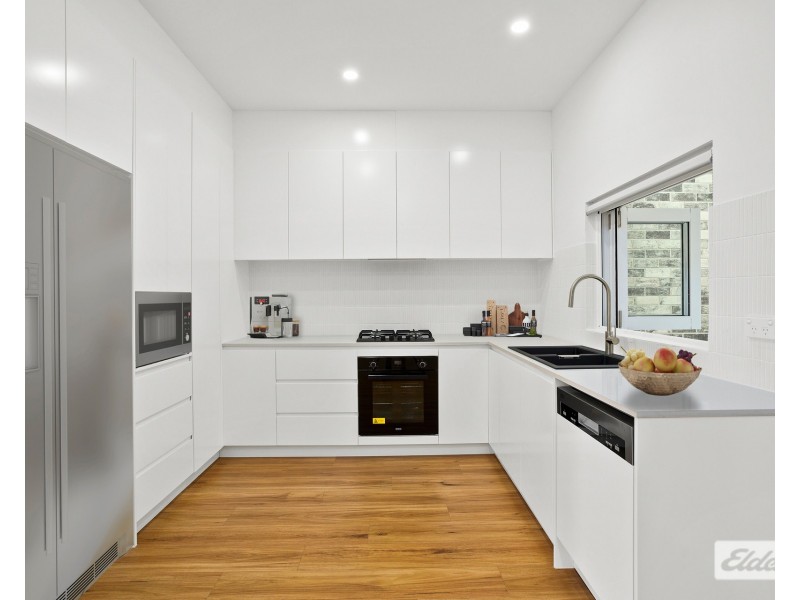 8b Coolgardie Street, East Corrimal NSW 2518