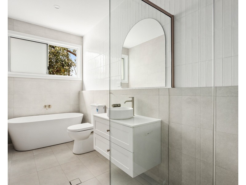 1a Belwarra Avenue, Figtree NSW 2525