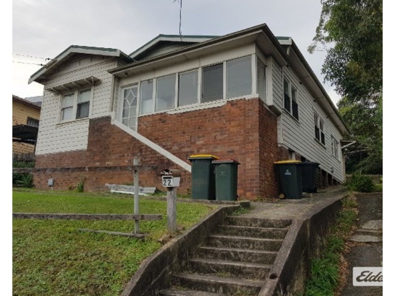 2/22 Staff Street, Wollongong NSW 2500