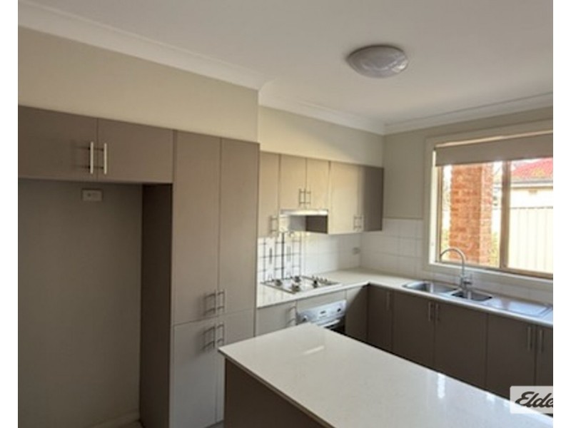 3/14 England Street, West Wollongong NSW 2500
