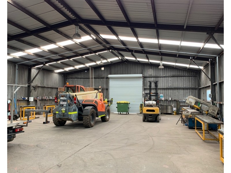 Shed 2/9-1 West Dapto Road, Kembla Grange NSW 2526