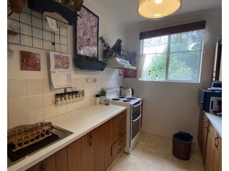 13/27 Heaslip Street, Coniston NSW 2500