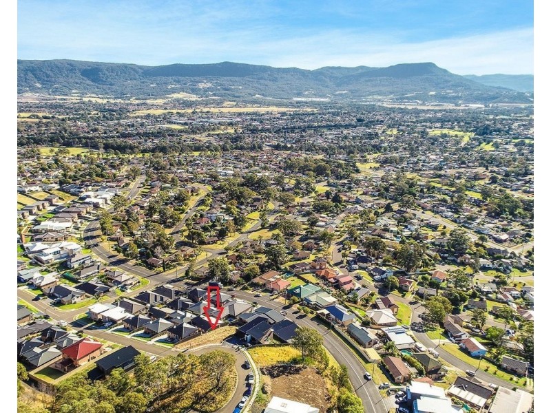 28 Mary Davis Avenue, Koonawarra NSW 2530
