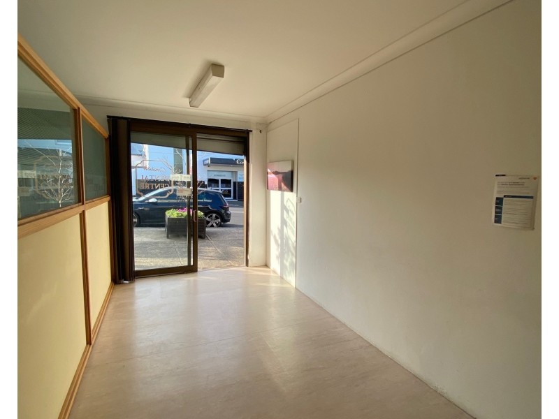 5/27 Bridge Street, Coniston NSW 2500