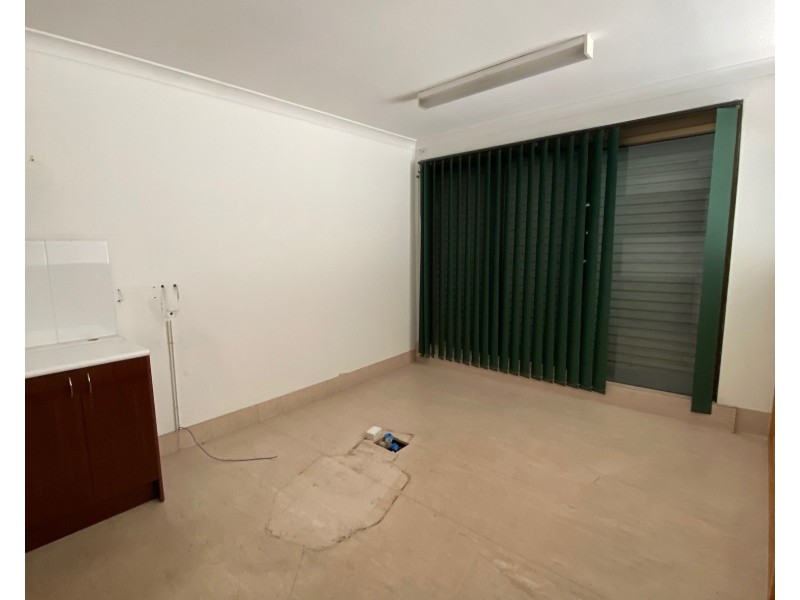 5/27 Bridge Street, Coniston NSW 2500
