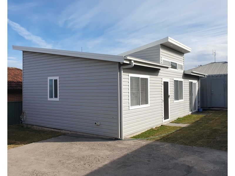 2/162 Wentworth Street, Port Kembla NSW 2505