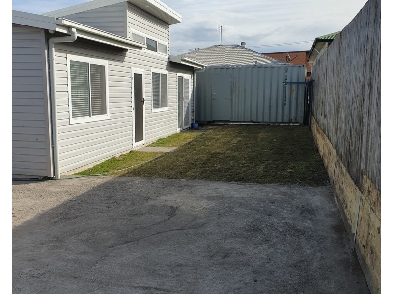 2/162 Wentworth Street, Port Kembla NSW 2505