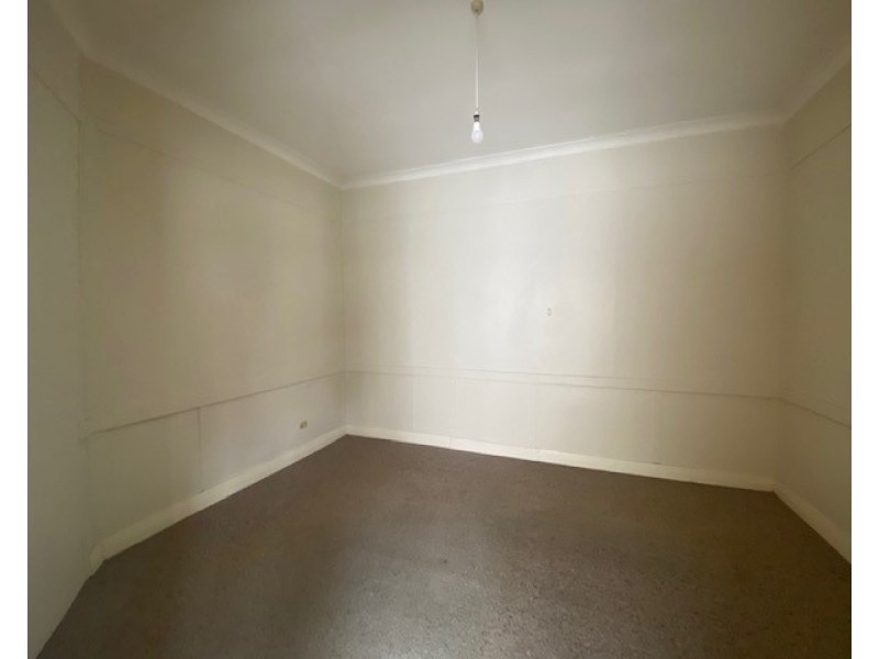 16 Urunga Parade, Wollongong NSW 2500