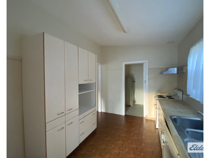 70 Robsons Road, Keiraville NSW 2500