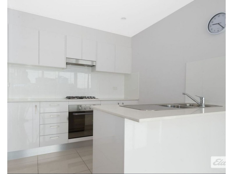 26/22 – 32 Gladstone Avenue, Wollongong NSW 2500