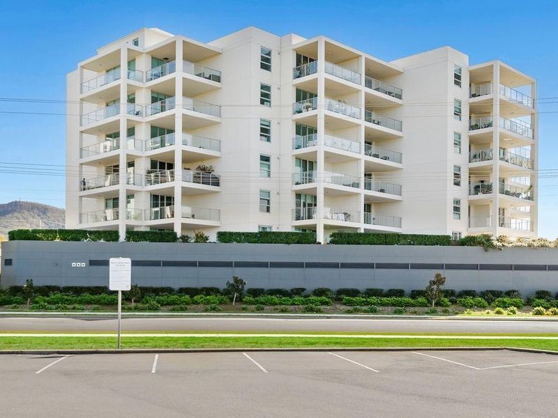 602/3 Grand Court, Fairy Meadow NSW 2519