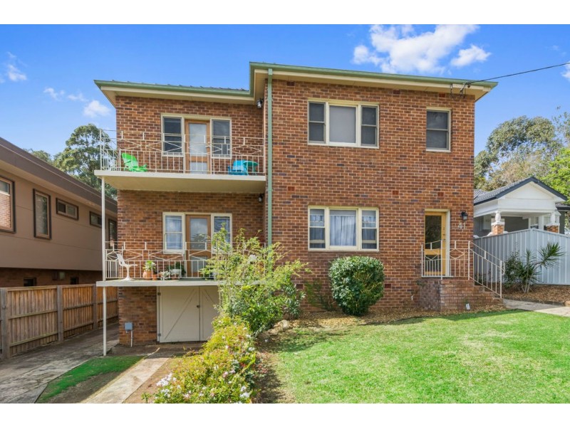 41 Woodlawn Avenue, Mangerton NSW 2500