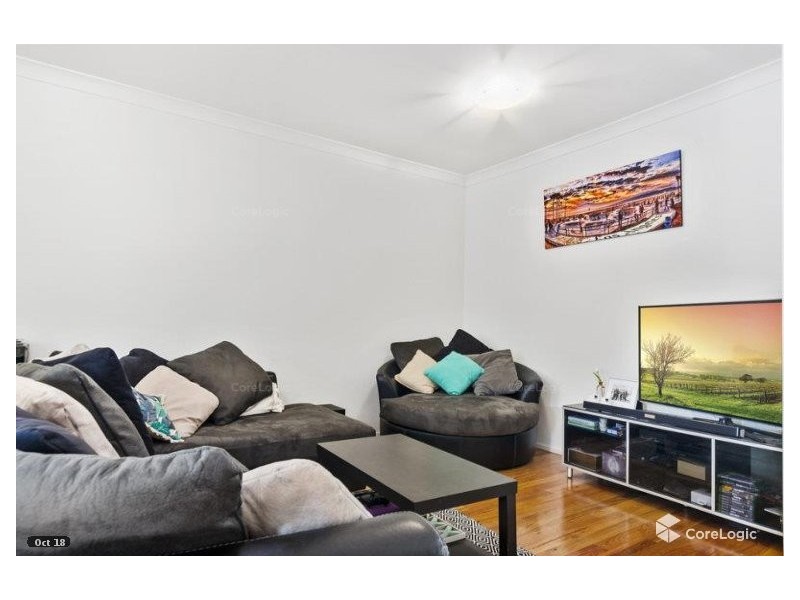 2/25 Redman Avenue, Thirroul NSW 2515