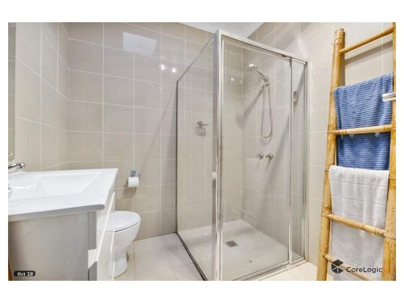 2/25 Redman Avenue, Thirroul NSW 2515