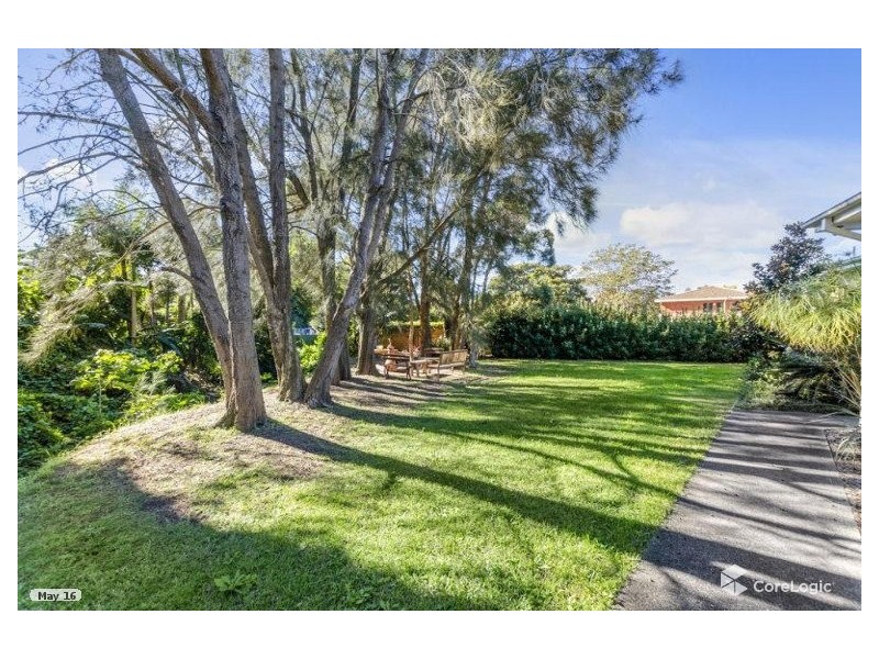 2/25 Redman Avenue, Thirroul NSW 2515