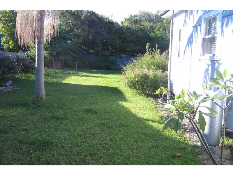 4 Bourke Street, Fairy Meadow NSW 2519