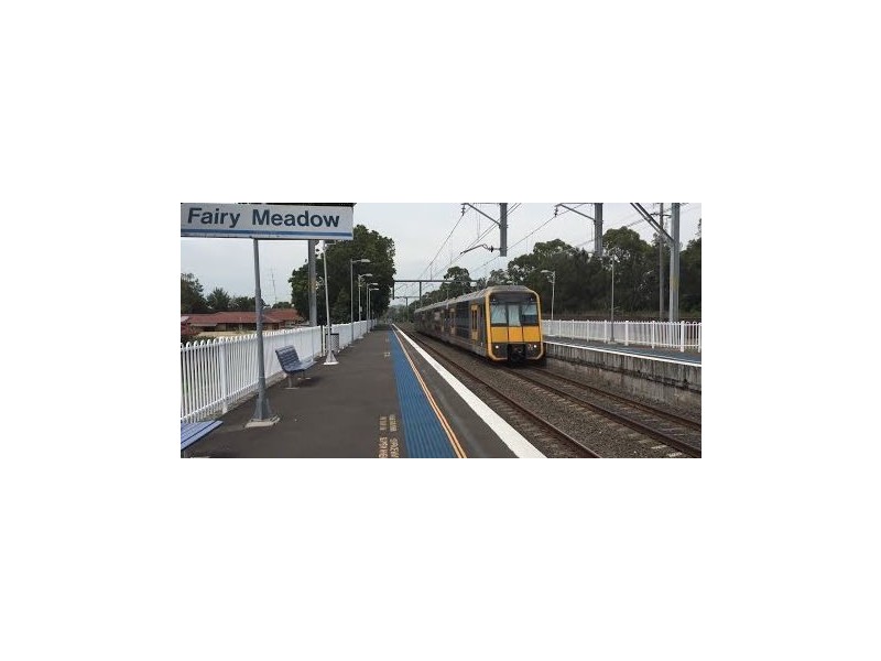 4 Bourke Street, Fairy Meadow NSW 2519