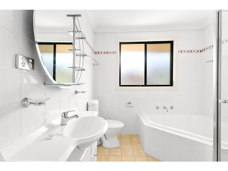 7/15 Campbell Street, Wollongong NSW 2500