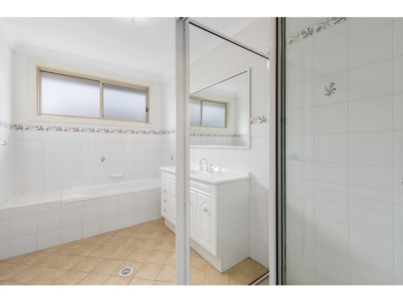 10/14 Raymond Road, Thirroul NSW 2515