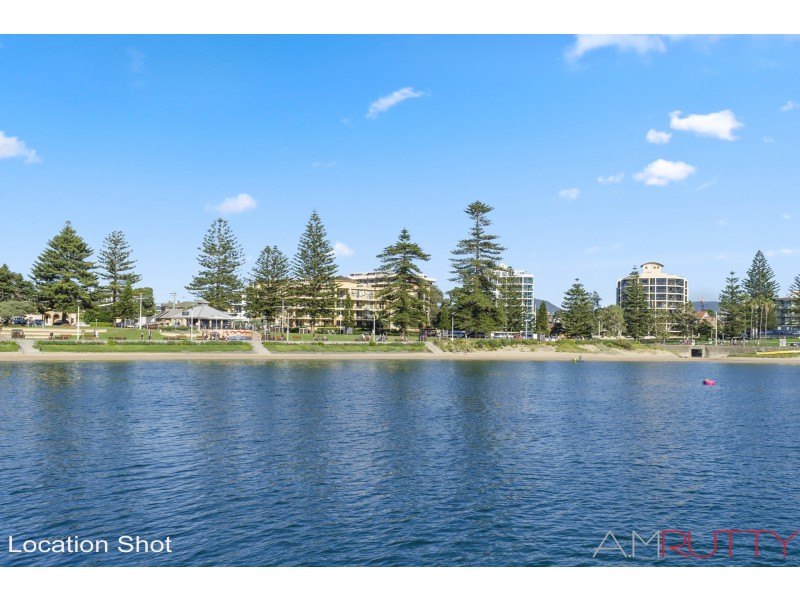 1/20 Cliff Road, North Wollongong NSW 2500