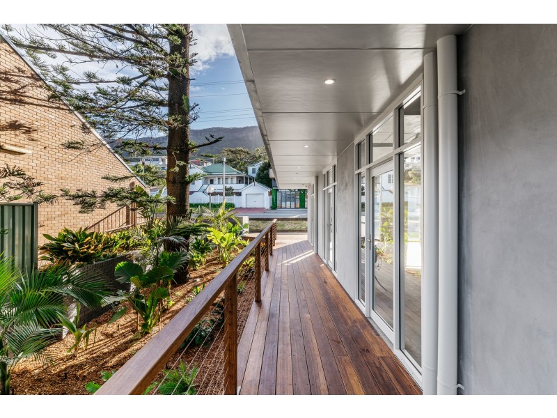 741 Lawrence Hargrave Drive, Coledale NSW 2515