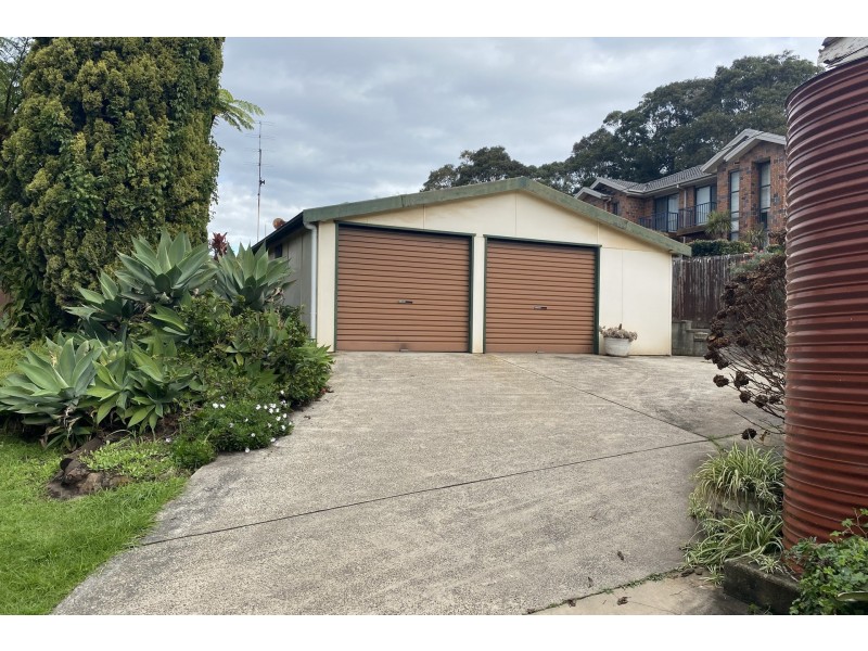 13 Robertson Street, Coniston NSW 2500