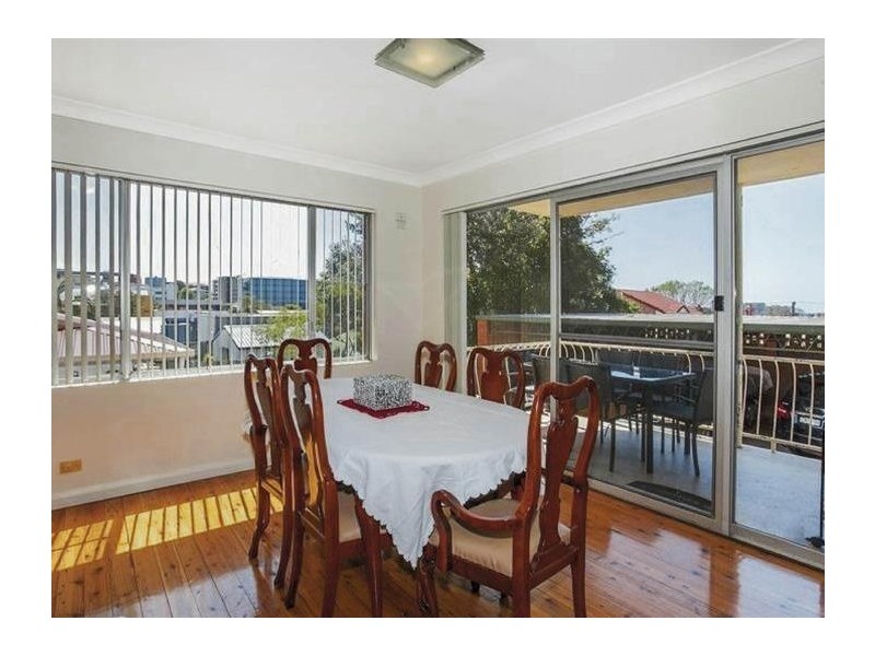 2/33 Auburn Street, Wollongong NSW 2500