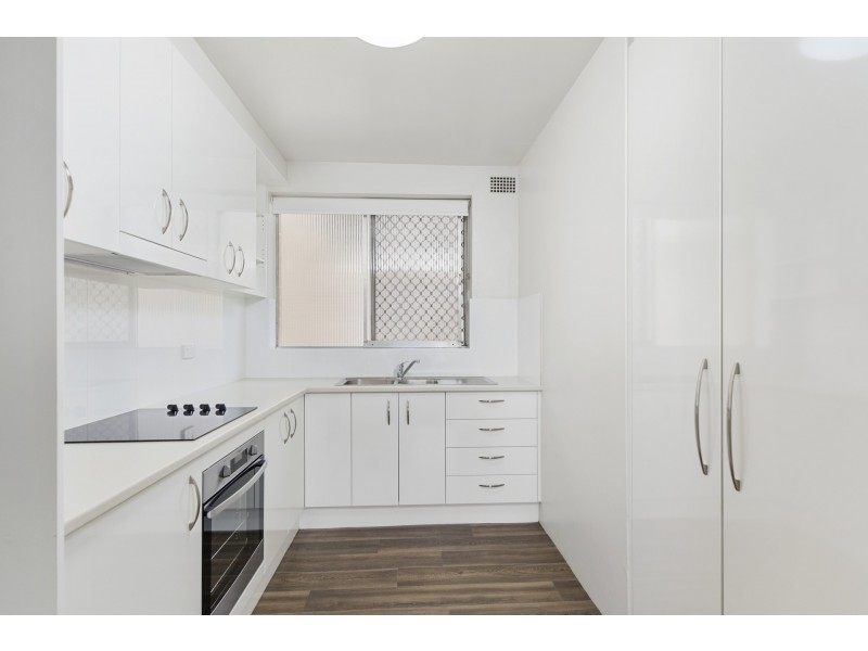 10/10 Bessell Avenue, North Wollongong NSW 2500