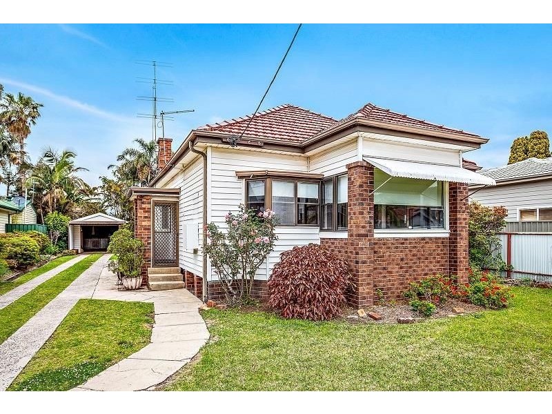 19 Norman Street, Fairy Meadow NSW 2519