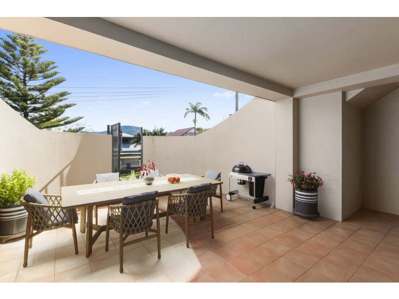 2/42 Gipps Street, Wollongong NSW 2500