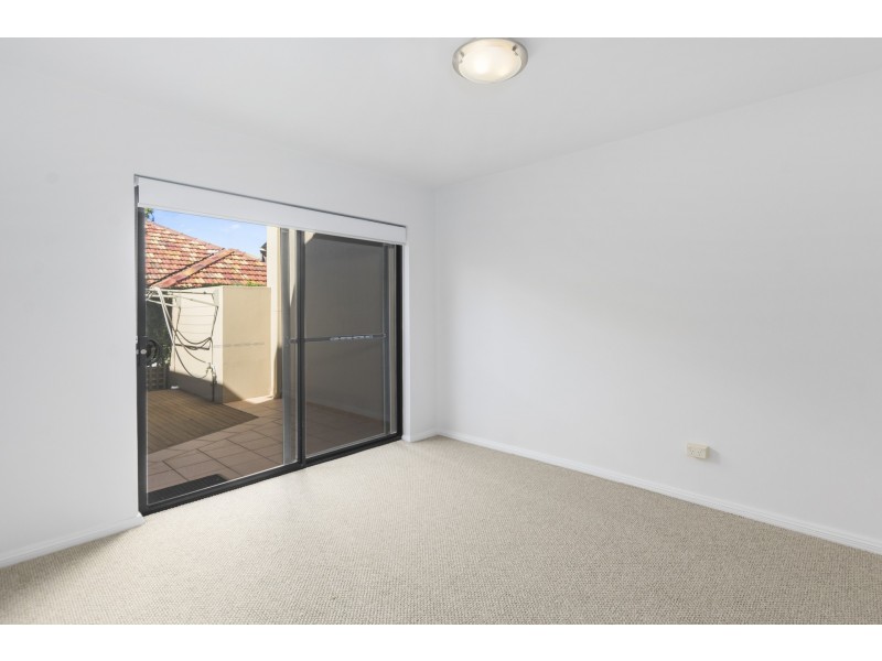2/42 Gipps Street, Wollongong NSW 2500