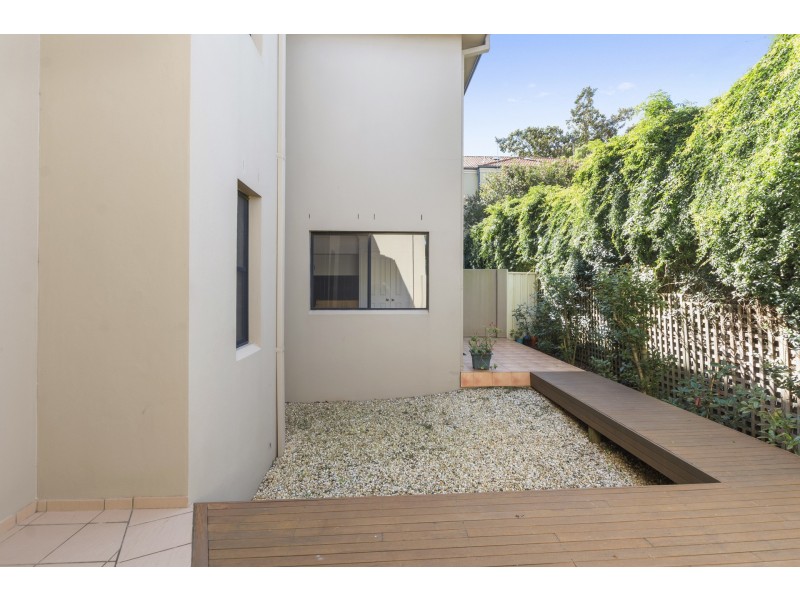 2/42 Gipps Street, Wollongong NSW 2500