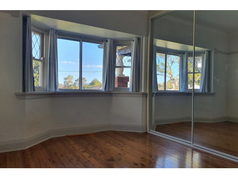 11 Oxlade Street, Warrawong NSW 2502