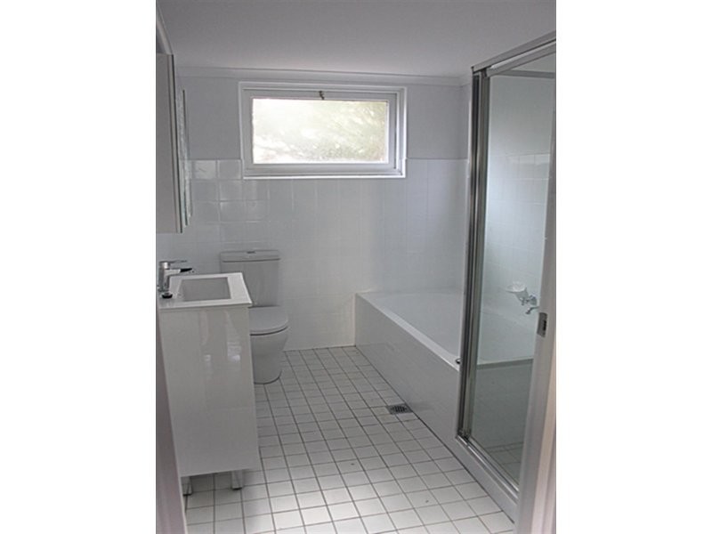 4/1 George Hanley Drive, North Wollongong NSW 2500